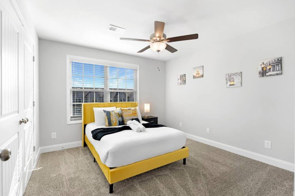 Make Lemonade In Luxury W King Bed And Free Parking Plus 40 Minutes To Nashville Clarksville Bagian luar foto