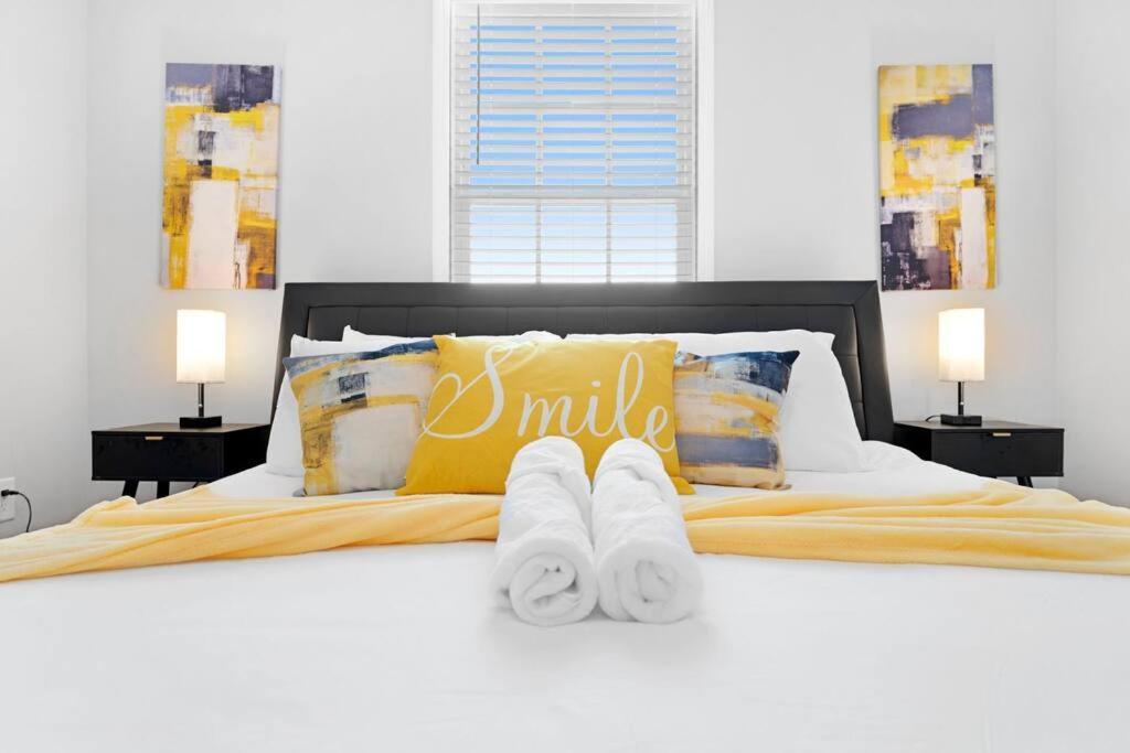 Make Lemonade In Luxury W King Bed And Free Parking Plus 40 Minutes To Nashville Clarksville Bagian luar foto